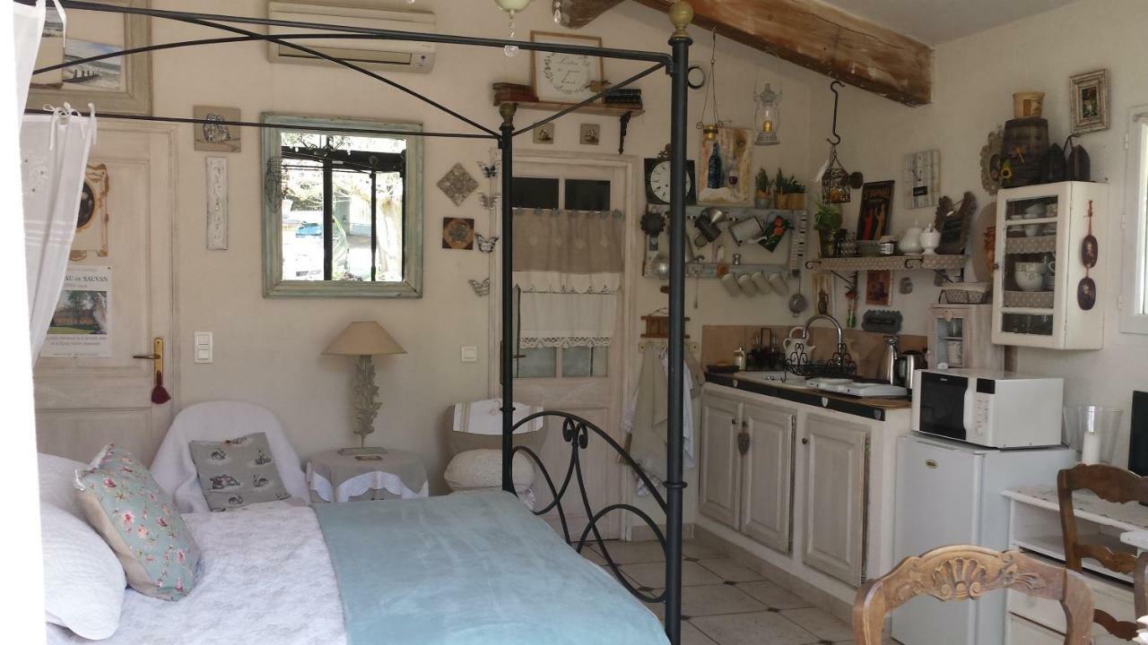 Apartamento L'Oustalet La Tour-dʼAigues Exterior foto